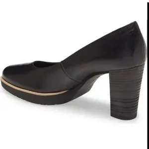 Paul Green | Shoes | Black Leather Platform Pumps Never Worn  display picture 1